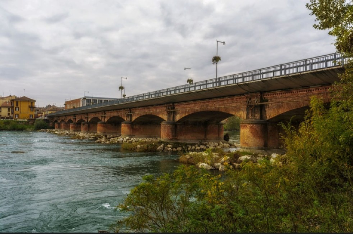 Lodi – Slitta la chiusura del ponte