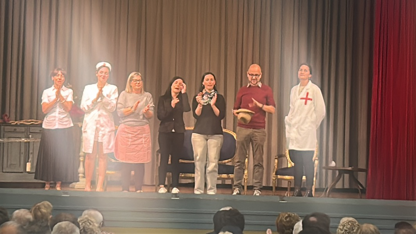 Capergnanica - Schizzaidee a teatro