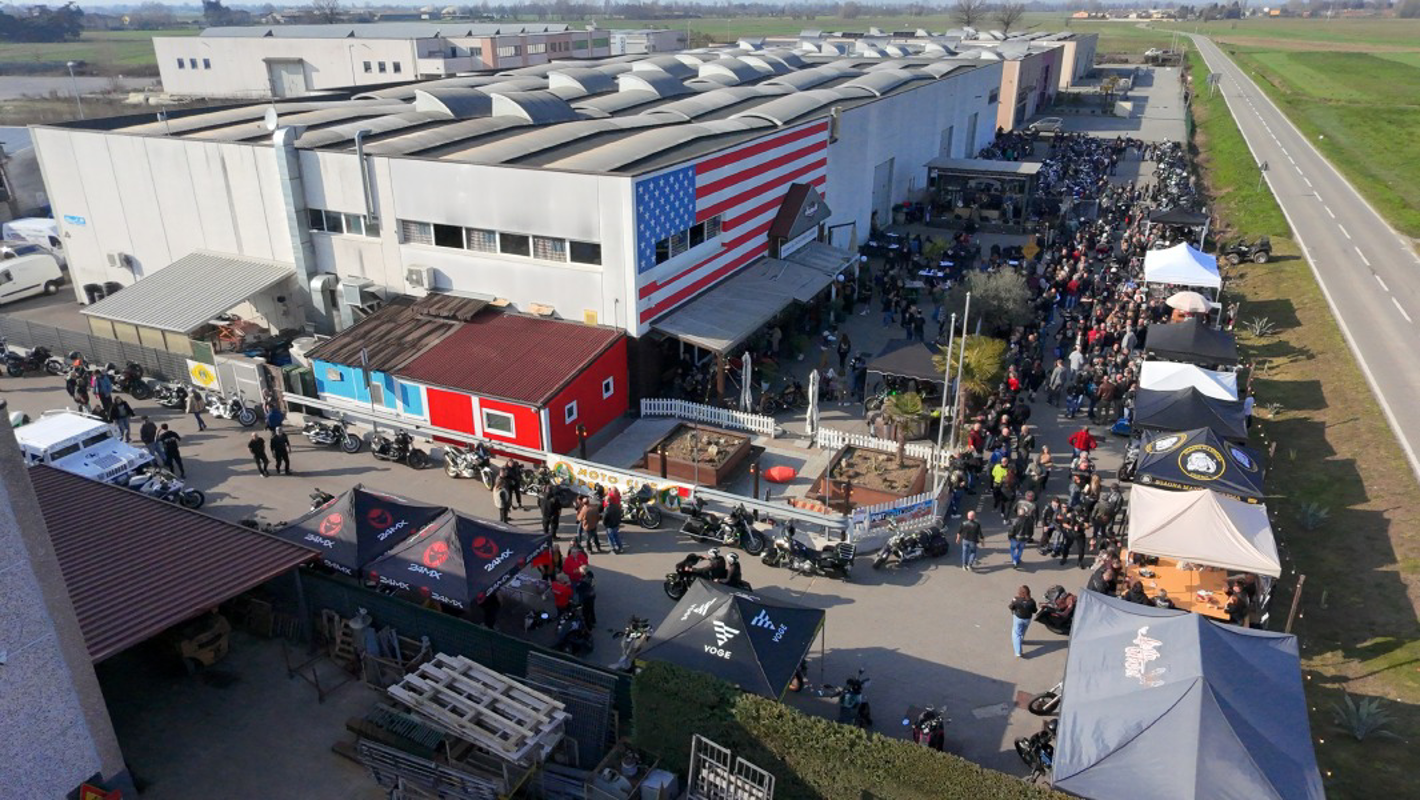 Scannabue - Successo per la festa Customizer