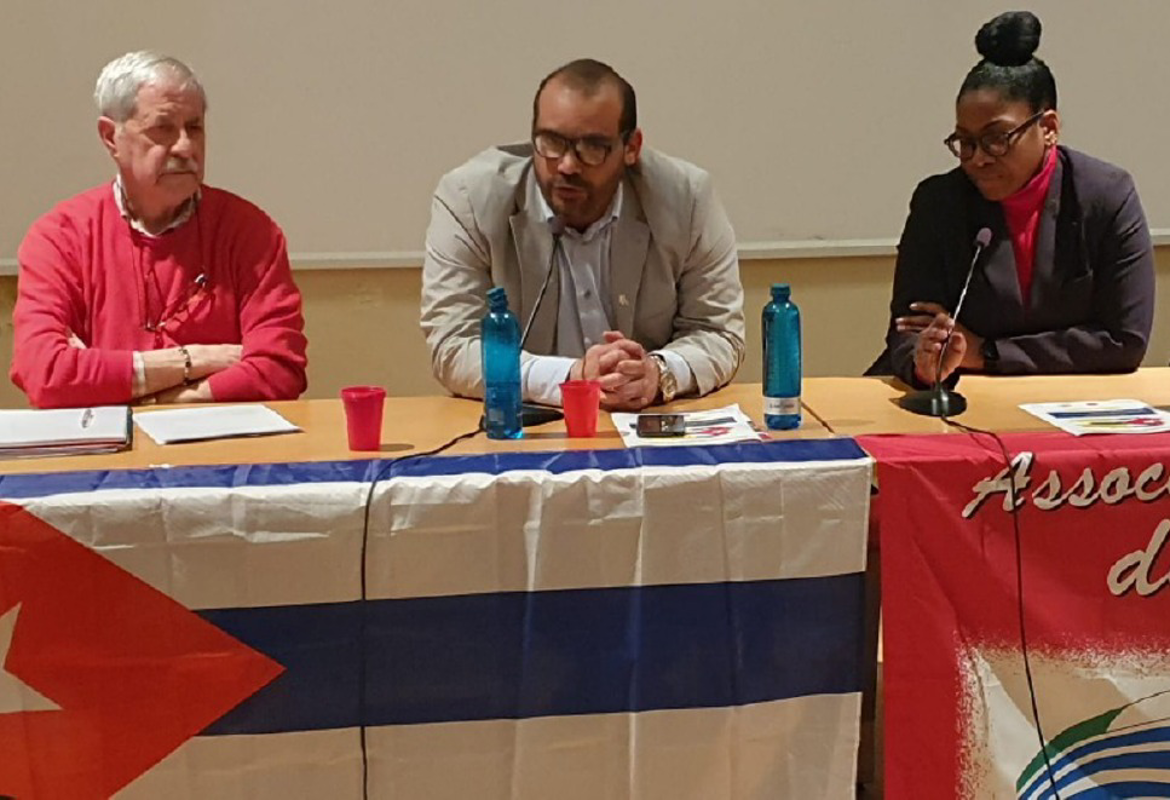 Lodi – Al Broletto il console da Cuba 