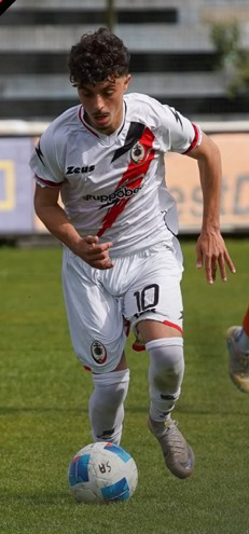 Calcio - Sant'Angelo sogna, ma poi si sveglia