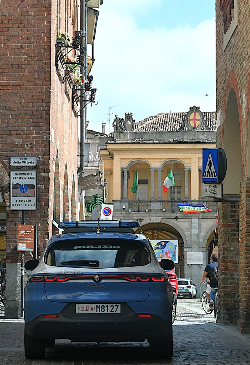 Lodi - Identificate 400 persone