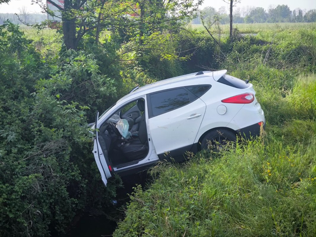 San Martino - Bambini nel fosso