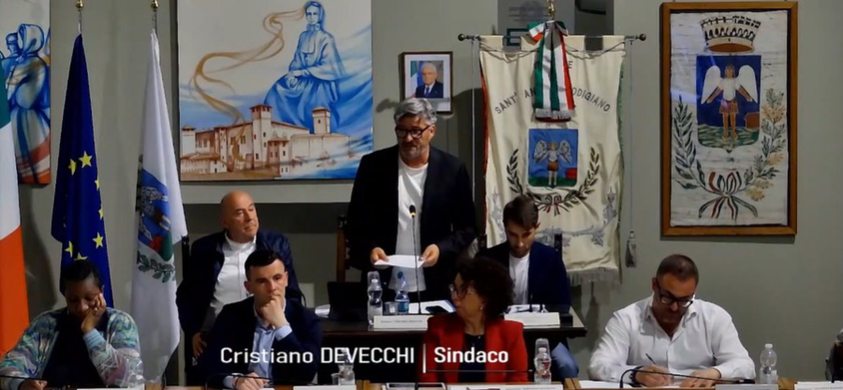 Sant'Angelo Lodigiano - "La farmacia comunale è una Ferrari"