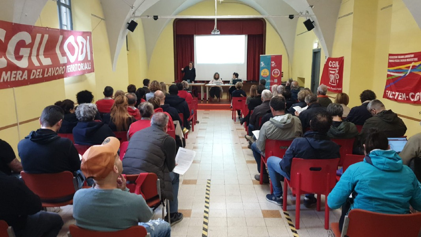 Lodi - Le proposte di legge della Cgil