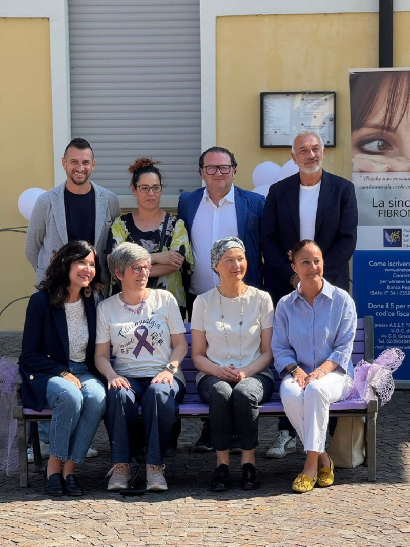 Pieve Fissiraga - Inaugurata la Panchina Viola