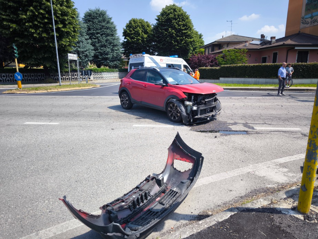 Sordio - Scontro tra due auto, chiusa la provinciale