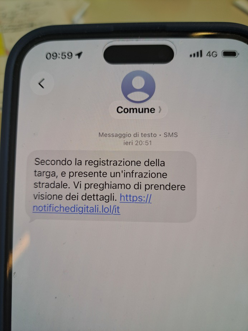 Tavazzano - Finto sms per una multa