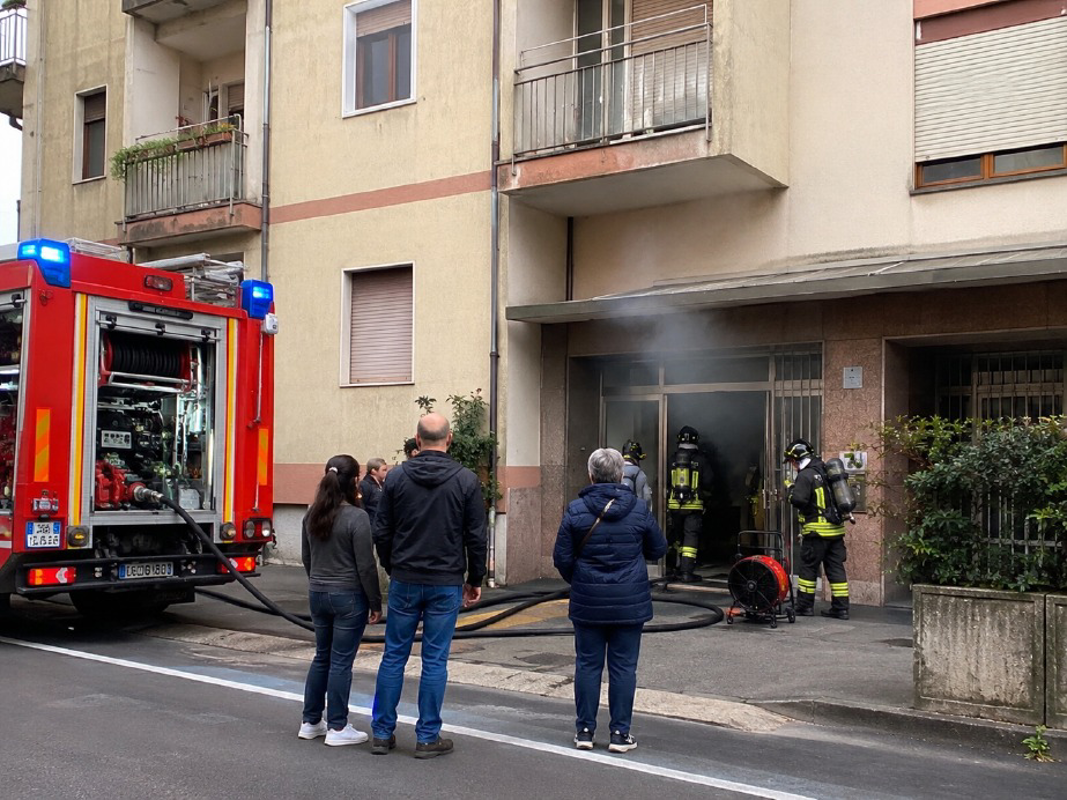 Borgo S. Giovanni - Incendio nell’ascensore
