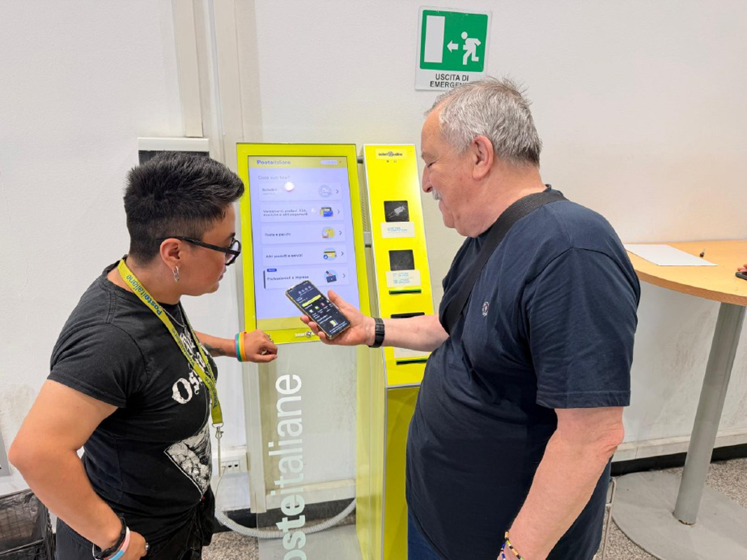 Lodigiano - Oltre 600 over 80 usano l'App delle Poste