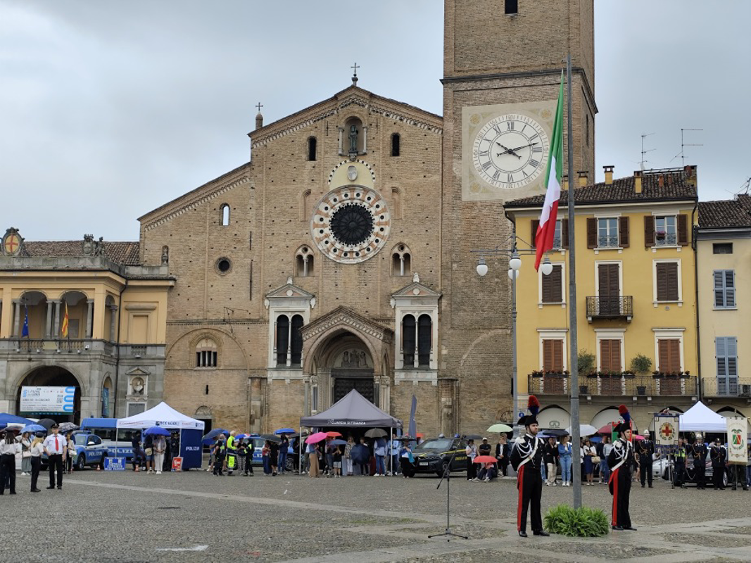 Lodi - La cerimonia per gli 80 anni della Repubblica