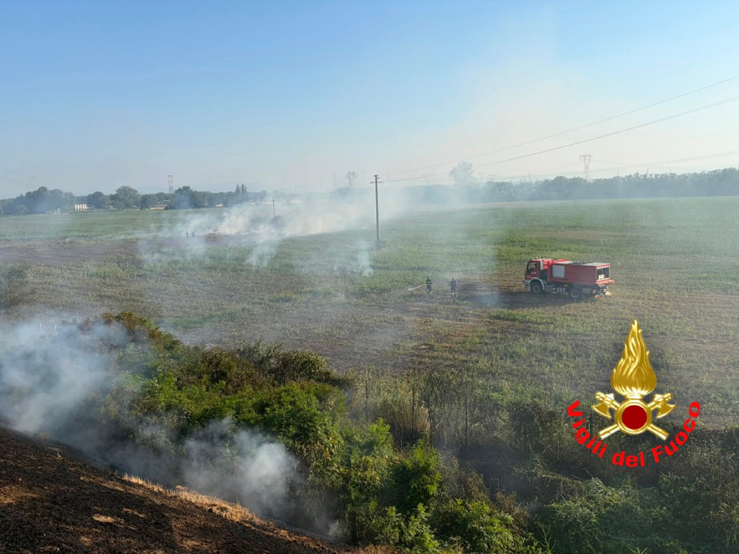 San Rocco al Porto - Incendio minaccia la A1
