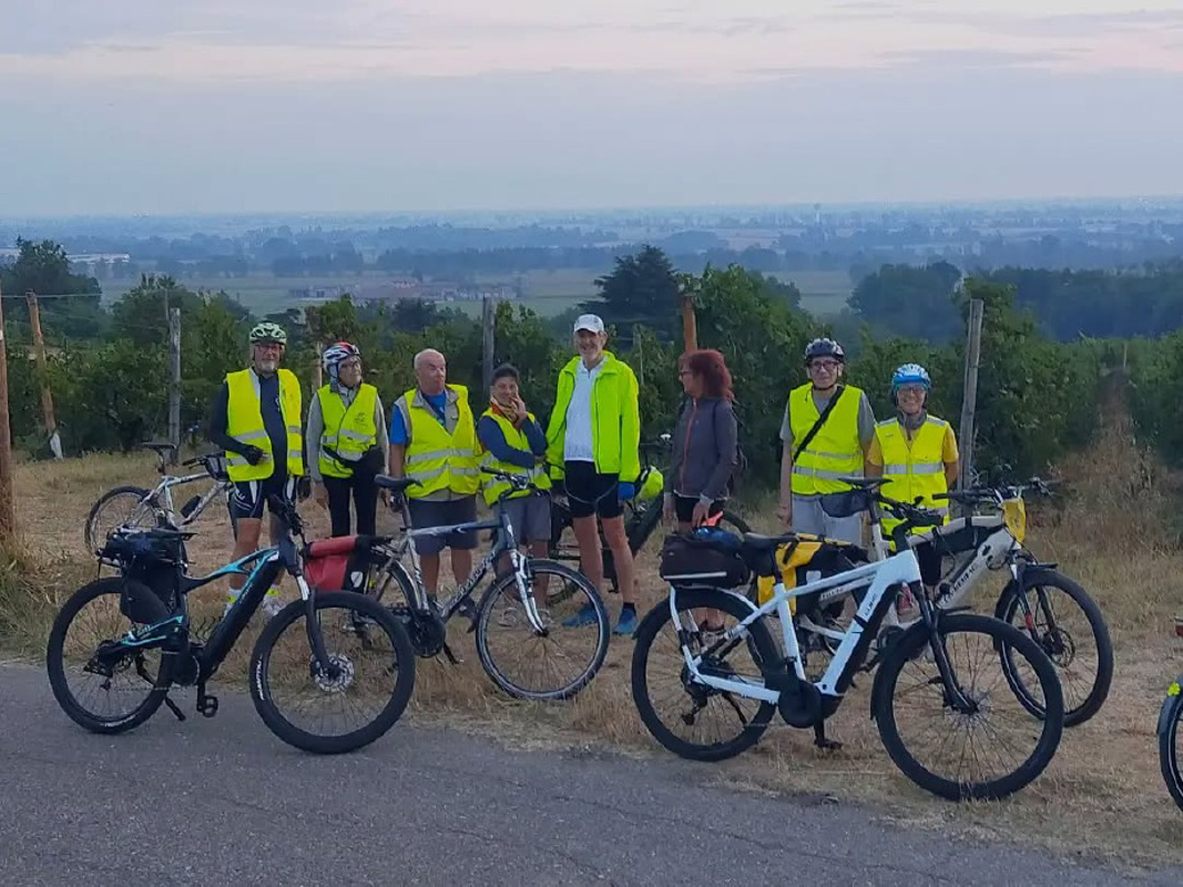 Lodi - Pedalare nell'alba