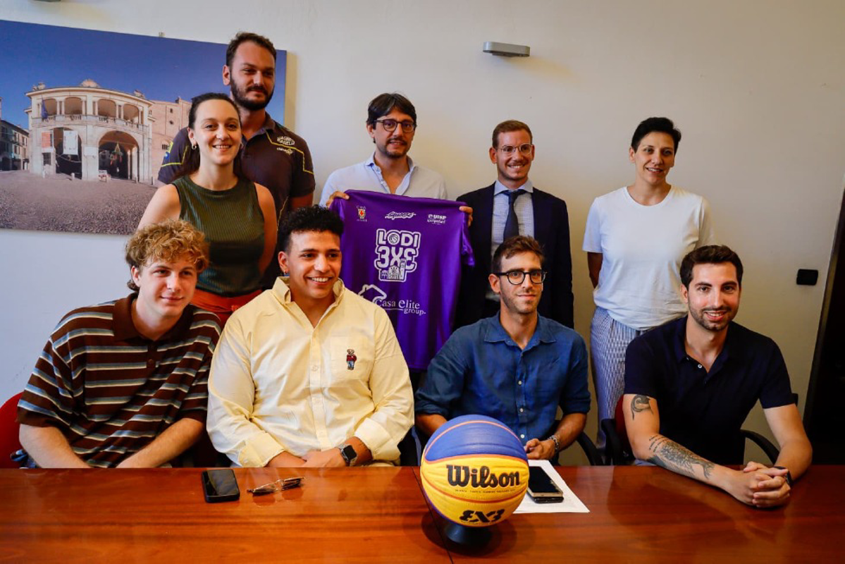 Lodi - Basket per 12 ore di fila