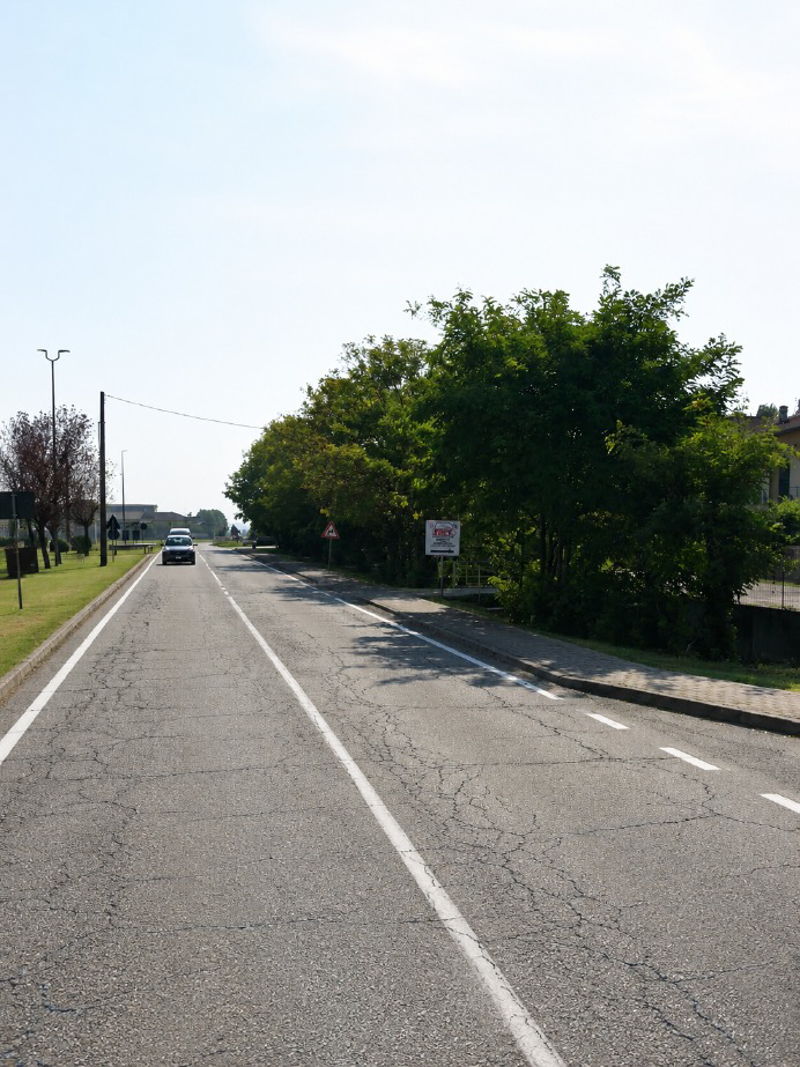 Valera Fratta - Investito da una moto, è grave