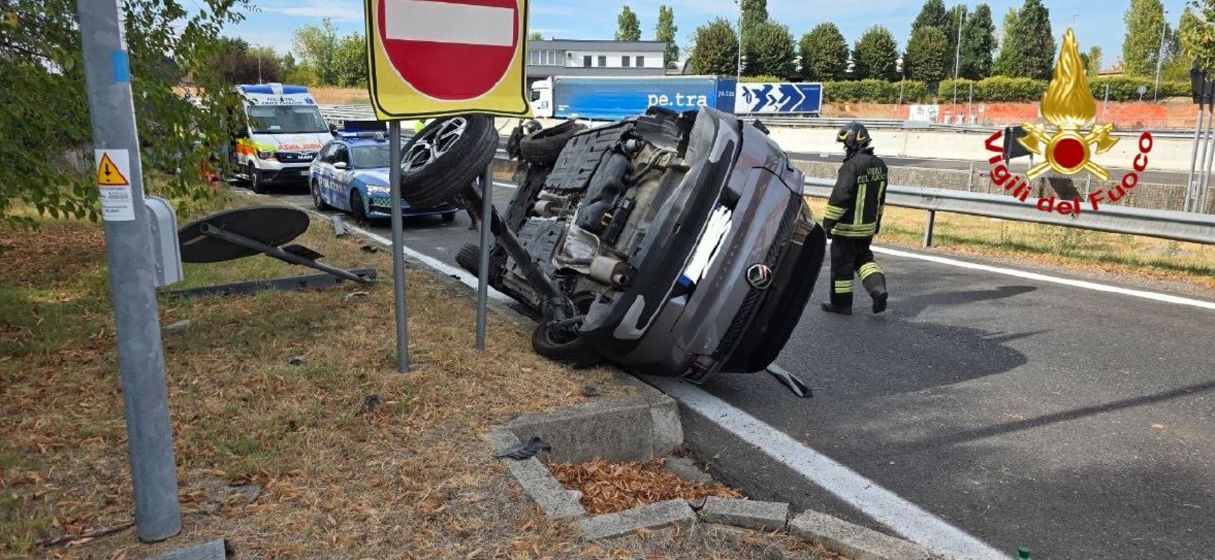 Somaglia - Auto si ribalta