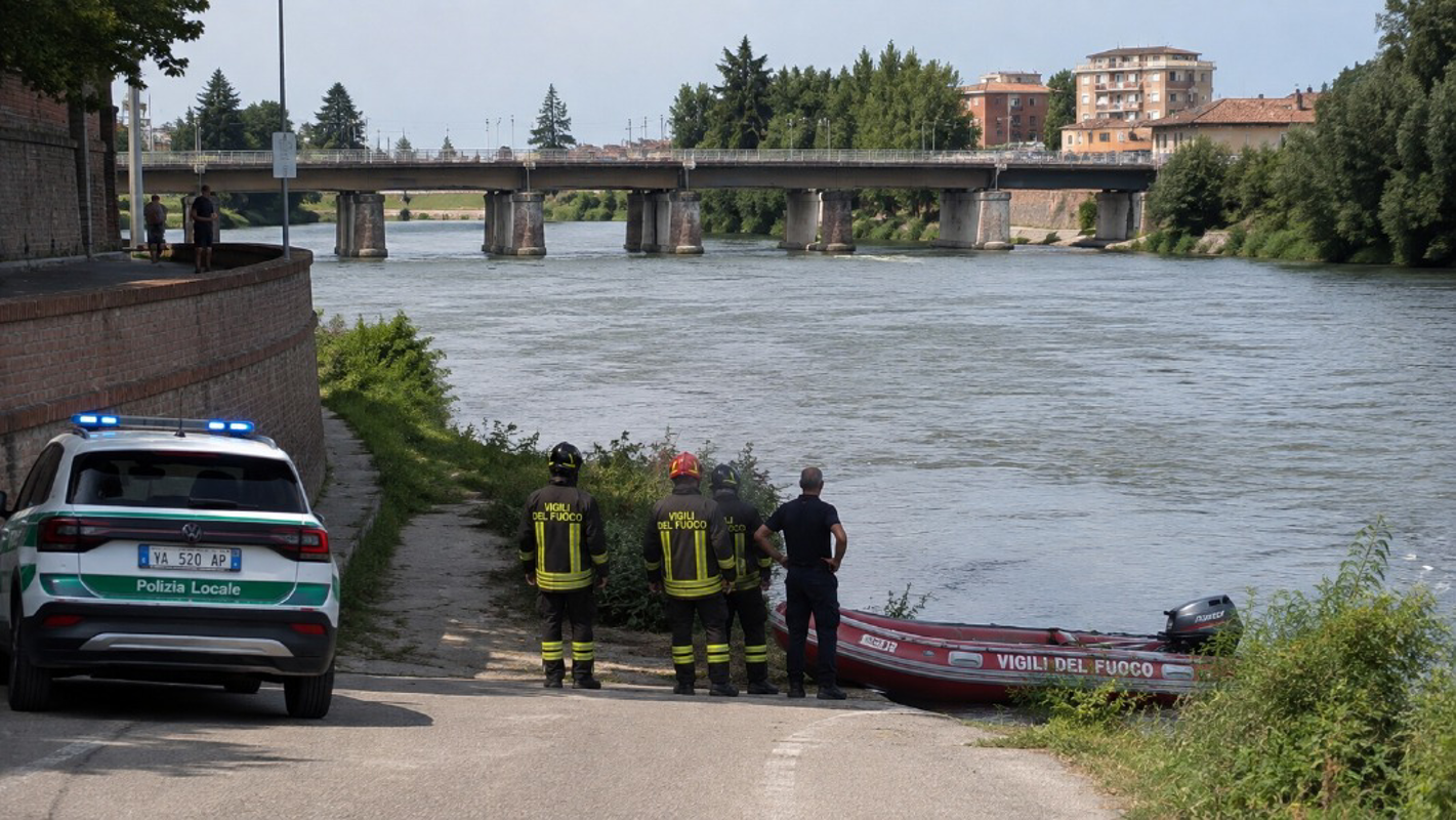 Lodi - Uomo nell’Adda, scatta l’allarme
