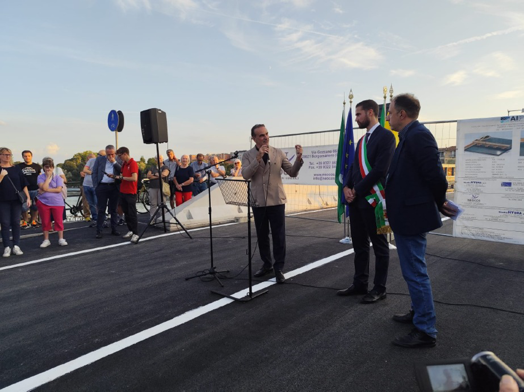 Lodi - La festa per la riapertura del ponte