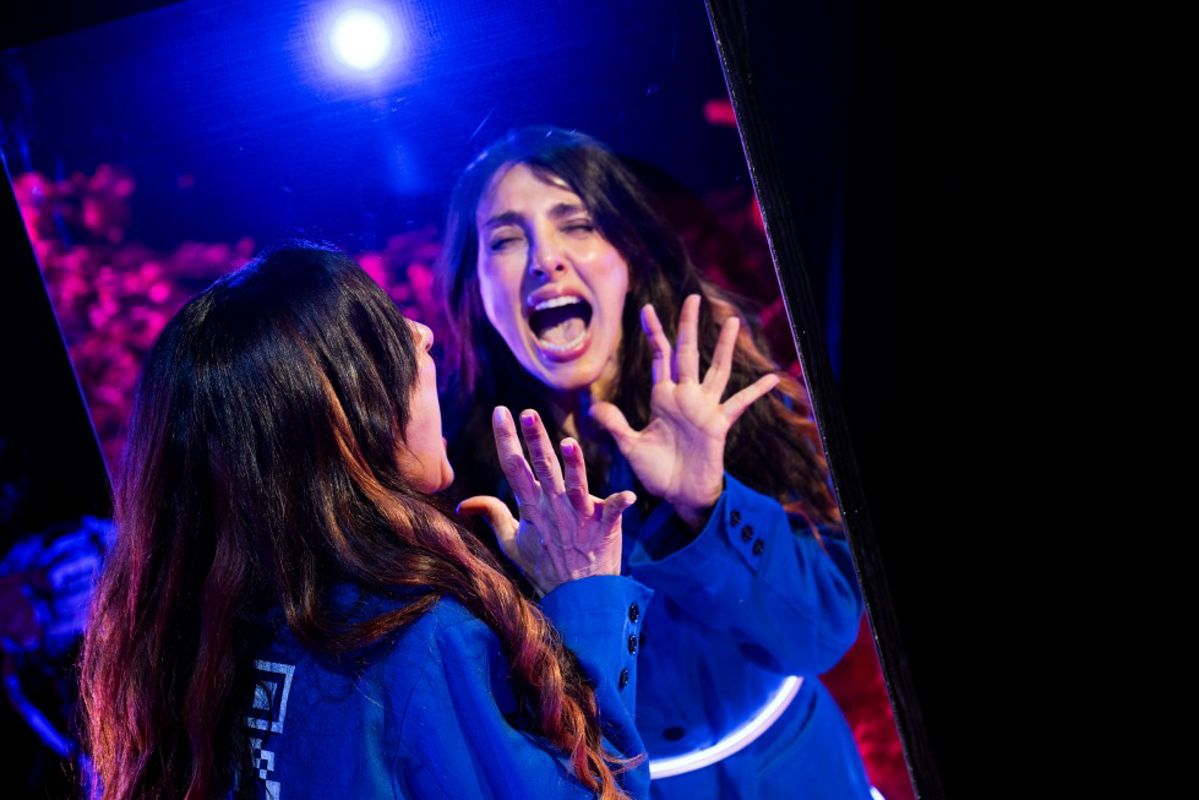 Lodi - Teatro alle Vigne c'è Ambra Angiolini 