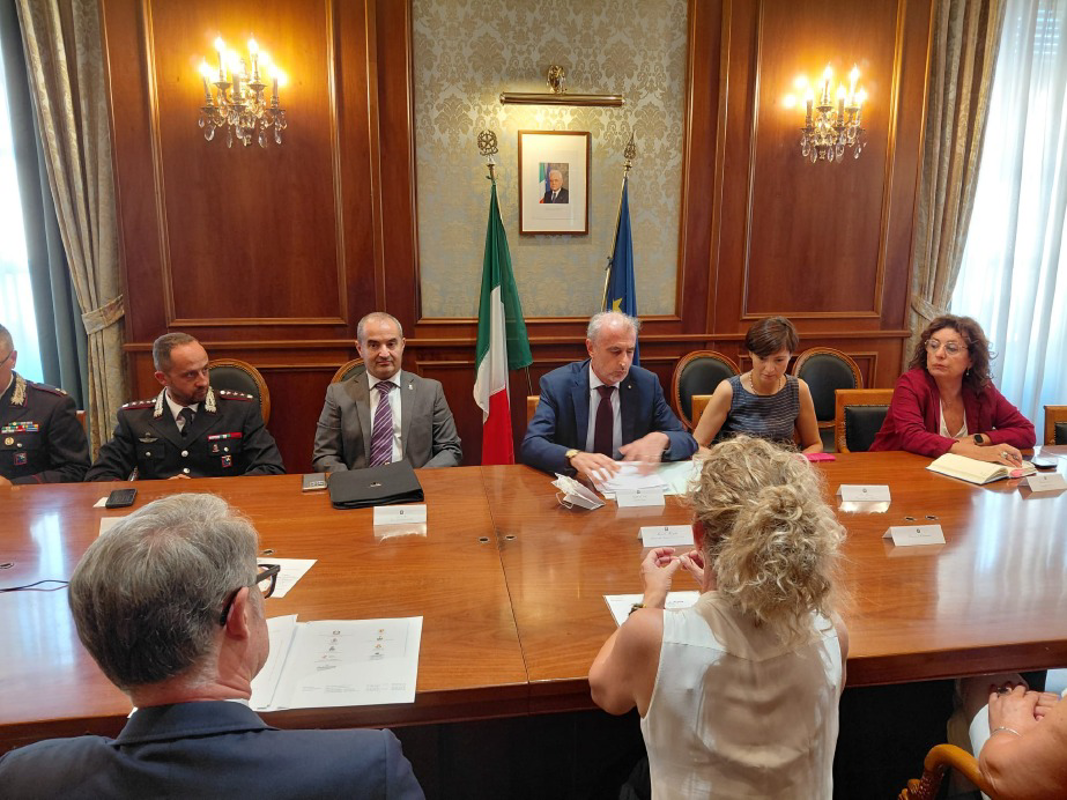 Lodigiano - Illegalità e sicurezza negli esercizi commerciali